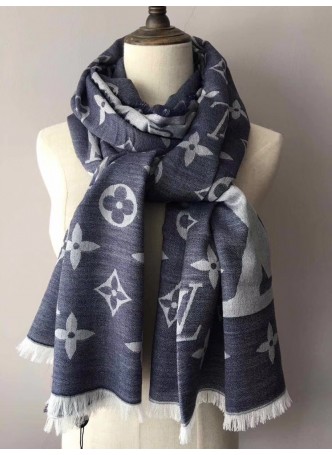 LV  MONOGRAM SCARF